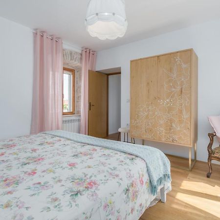 Casa Jagoda Višnjan Buitenkant foto