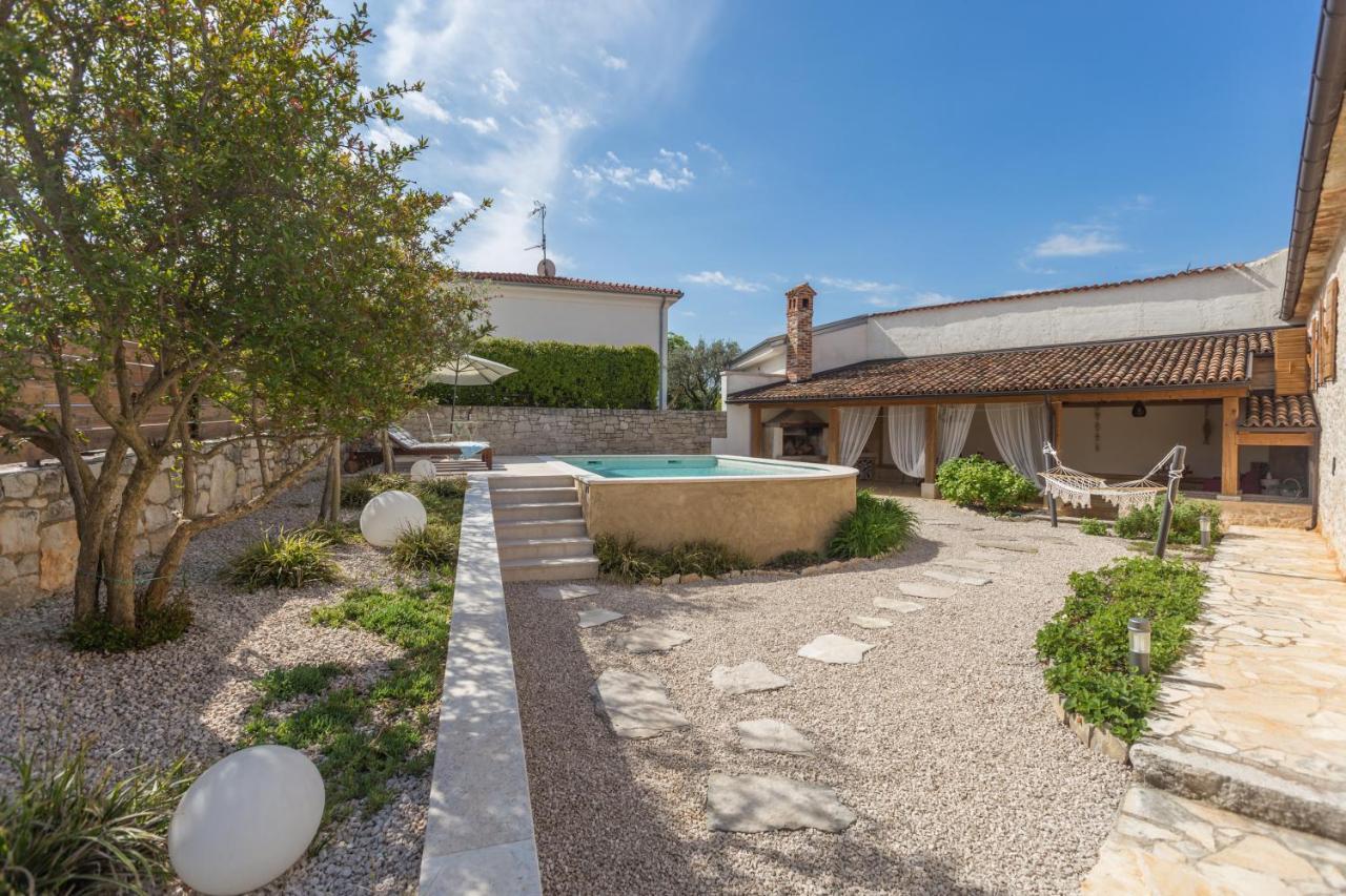 Casa Jagoda Višnjan Buitenkant foto